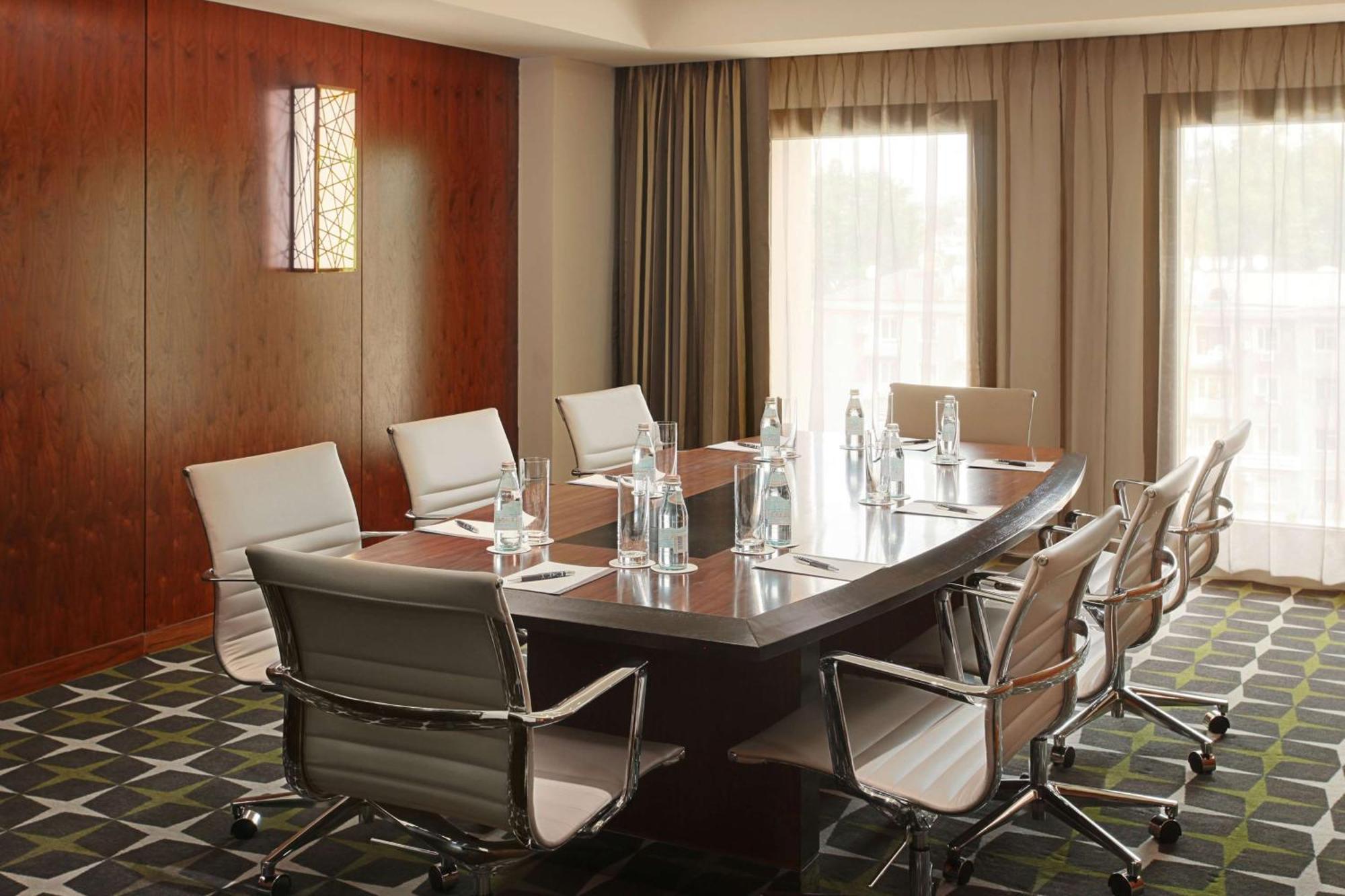 Hilton Douchanbé Extérieur photo